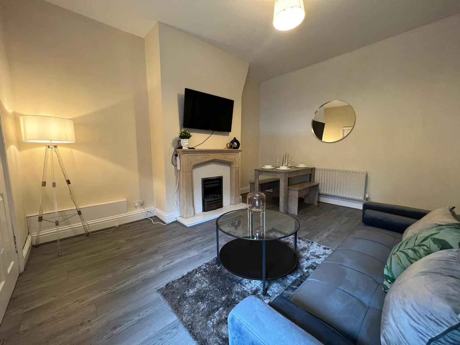 Aa Gateshead Apartamento Exterior foto
