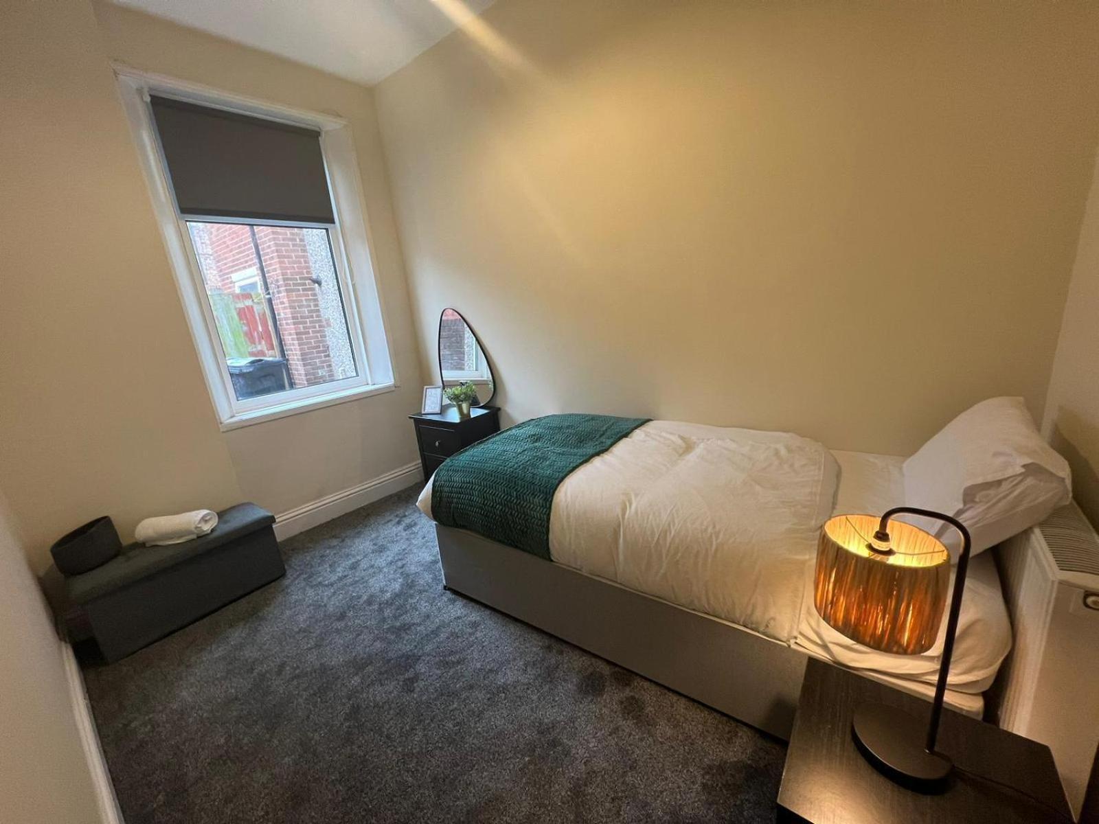 Aa Gateshead Apartamento Exterior foto